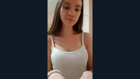 mistytucker online show from January 7, 8:25 pm