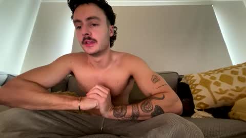 mitch28282 online show from May 10, 3:57 am