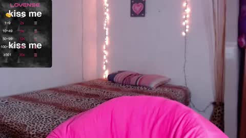 mitchwilson1 online show from October 17, 10:25 pm