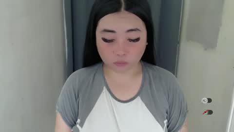 Snapshot of miya_licious chatting on March 4, 1:34 am cassie marie online show from March 4, 1:34 am