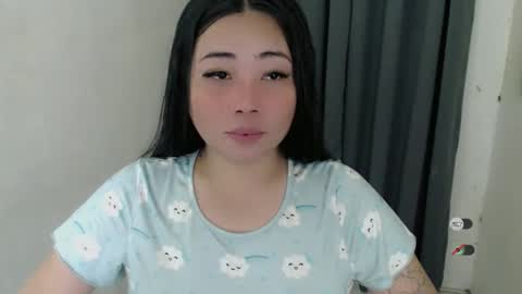 Snapshot of miya_licious chatting on March 11, 6:19 am cassie marie online show from March 11, 6:19 am
