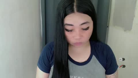 Snapshot of miya_licious chatting on March 2, 9:21 am cassie marie online show from March 2, 9:21 am