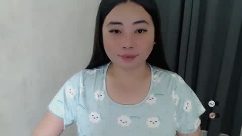 Snapshot of miya_licious chatting on February 18, 12:26 am cassie marie online show from February 18, 12:26 am