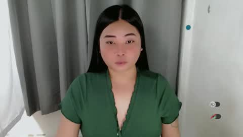 Snapshot of miya_licious chatting on September 13, 2:08 pm cassie marie online show from September 13, 2:08 pm