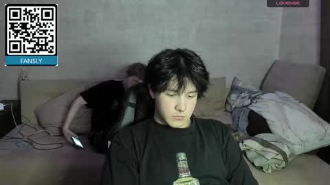 Snapshot of miya_meow_miku chatting on September 17, 6:22 pm MeowMiku online show from September 17, 6:22 pm