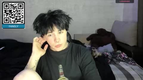 Snapshot of miya_meow_miku chatting on October 23, 5:25 pm MeowMiku online show from October 23, 5:25 pm