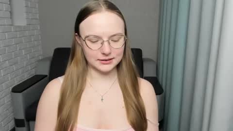 Miya online show from February 25, 10:20 pm