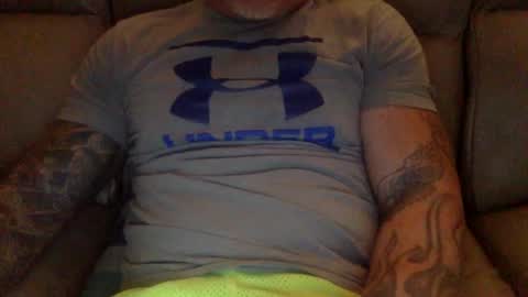 Snapshot of mjg175 chatting on December 15, 5:10 pm SexyRed online show from December 15, 5:10 pm