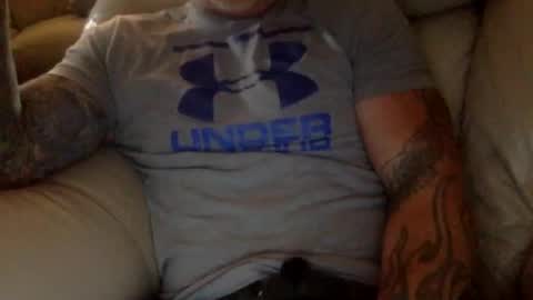 Snapshot of mjg175 chatting on September 24, 9:10 pm SexyRed online show from September 24, 9:10 pm