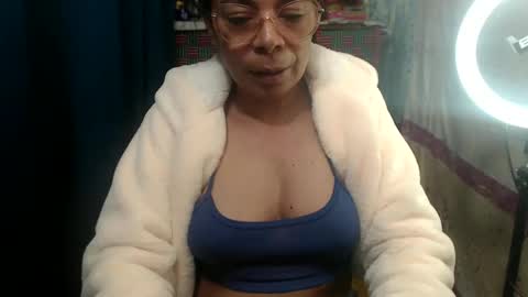 Snapshot of mmaturemessy chatting on October 14, 8:45 pm kelly online show from October 14, 8:45 pm
