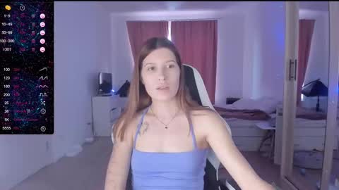 Snapshot of mmm_banana chatting on March 3, 10:38 am Lili online show from March 3, 10:38 am