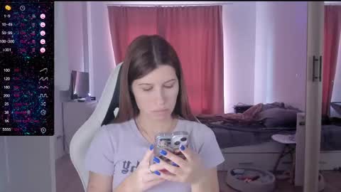 Snapshot of mmm_banana chatting on March 5, 10:55 am Lili online show from March 5, 10:55 am
