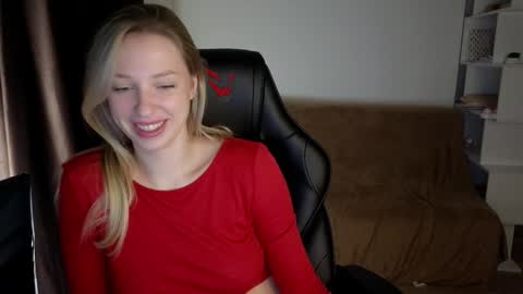 Snapshot of mmm_banana chatting on December 31, 4:38 am Lili online show from December 31, 4:38 am
