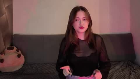 Alyaska online show from March 12, 7:06 pm