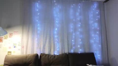 moco_choco online show from September 26, 9:39 am