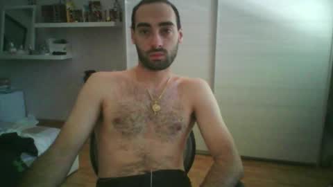 mollo20 online show from September 18, 1:04 pm