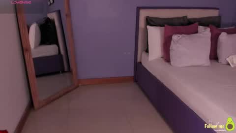 Snapshot of molly_evaans chatting on October 1, 3:05 am Molly online show from October 1, 3:05 am