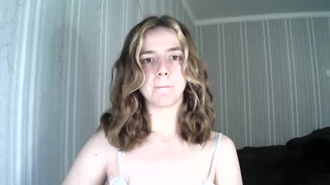 Molly online show from January 29, 9:28 pm