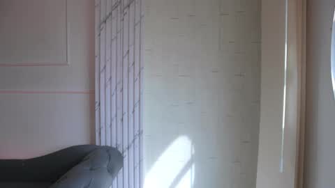   MOLLY   online show from February 4, 8:13 pm