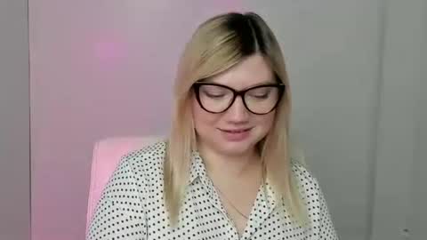 Molly online show from October 13, 12:29 pm