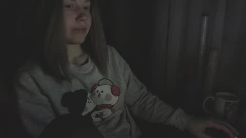 Snapshot of molly_royse chatting on March 3, 2:36 am I have new photos come and see with love Molly online show from March 3, 2:36 am