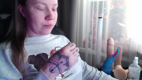 I have new photos come and see with love Molly online show from March 9, 9:36 am