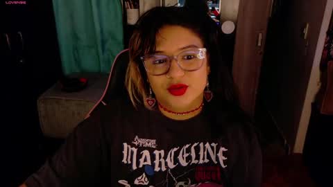 Molly online show from April 29, 6:07 am