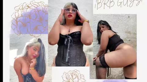 Snapshot of molly_shake chatting on January 22, 3:31 am Molly online show from January 22, 3:31 am