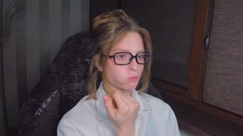 Taisha online show from October 14, 5:49 pm