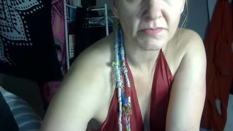 molly fourtune online show from December 26, 9:33 am