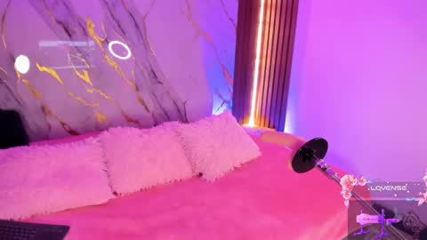 New girl Emily Valentina  Michelle online show from November 2, 2:06 pm