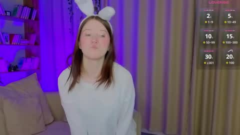 Molly online show from April 8, 10:29 am