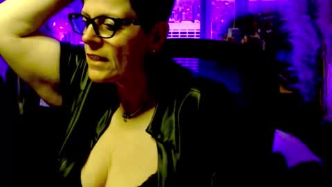 MollySun Nina Randmann online show from May 6, 6:25 pm