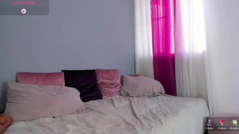 Molly online show from March 28, 2:51 pm