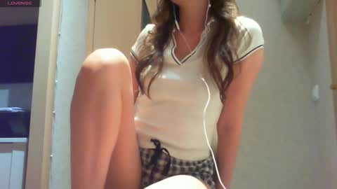 Hailey online show from October 18, 4:05 am