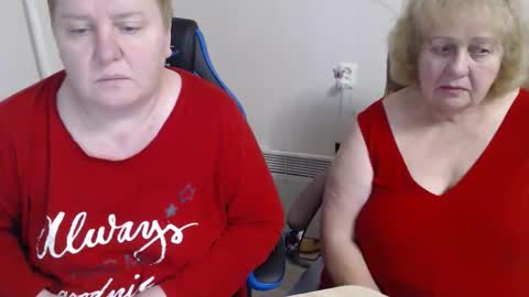 Mommy99X online show from December 1, 4:16 pm