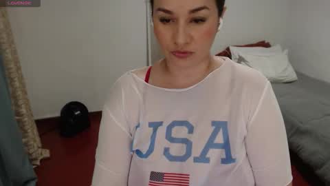 Daphne  online show from January 14, 10:01 am