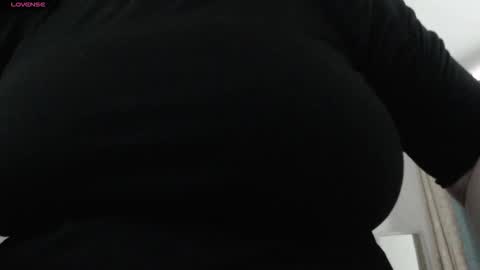 Daphne  online show from October 15, 7:15 pm