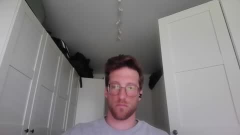 moms_little_monster online show from May 11, 9:16 am