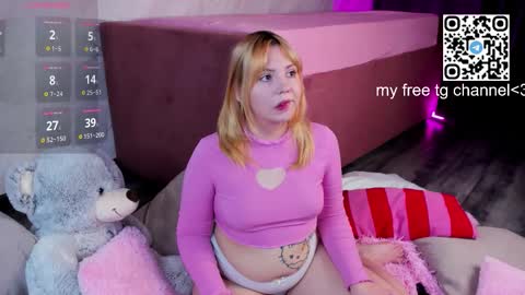 mon1ca_jones online show from October 13, 2:02 am