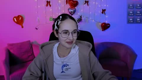 Mona  online show from March 30, 7:58 pm