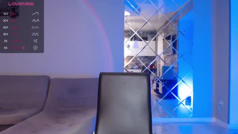 Hey Guys im Mona. PVT is Open Please Make me CUM online show from December 18, 12:10 am