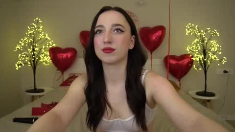 Snapshot of monamourrrr chatting on February 14, 6:08 pm Taina online show from February 14, 6:08 pm