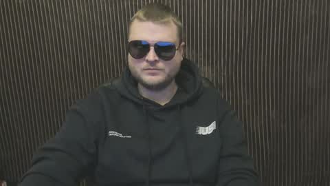 Alex online show from February 16, 6:39 pm