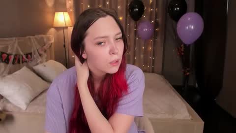 Monica online show from October 29, 6:04 am