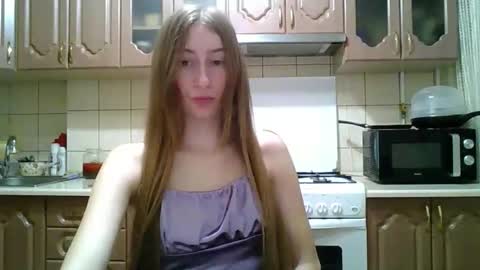 Monica online show from March 26, 9:53 pm