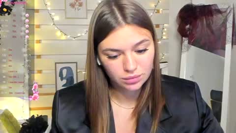 Monika online show from November 8, 3:37 pm