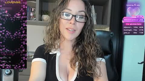 Monilee online show from January 29, 11:14 pm