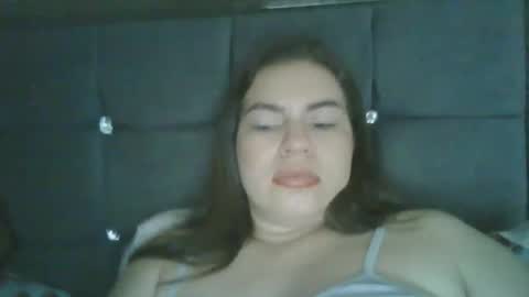 Snapshot of monita1401506 chatting on October 15, 10:10 pm Monita online show from October 15, 10:10 pm