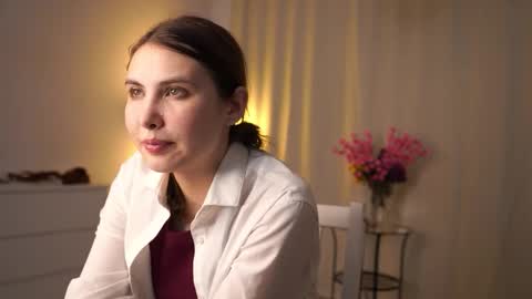 Jenny online show from November 12, 2:08 pm